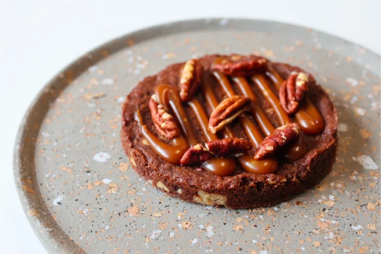 Alexandrine Patisserie Concarneau Cookie Pecan