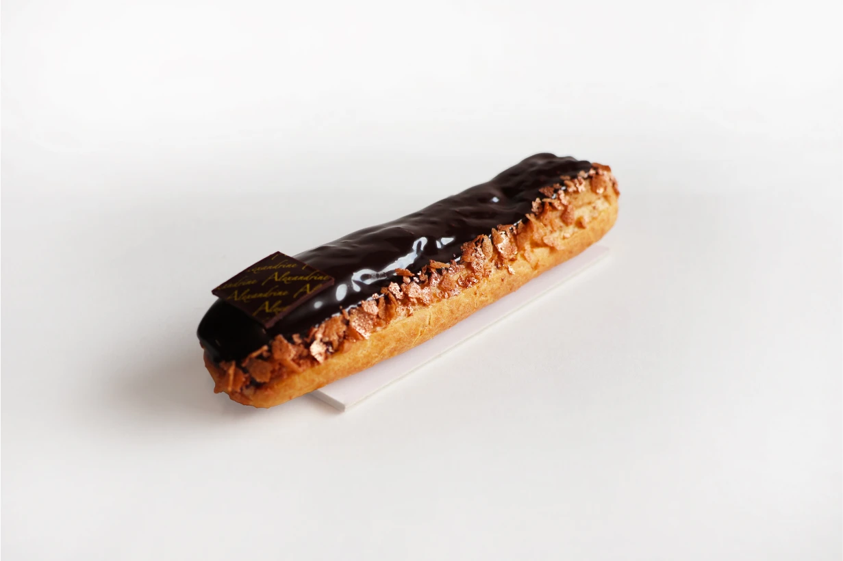 Alexandrine Patisserie Concarneau Eclair Chocolat